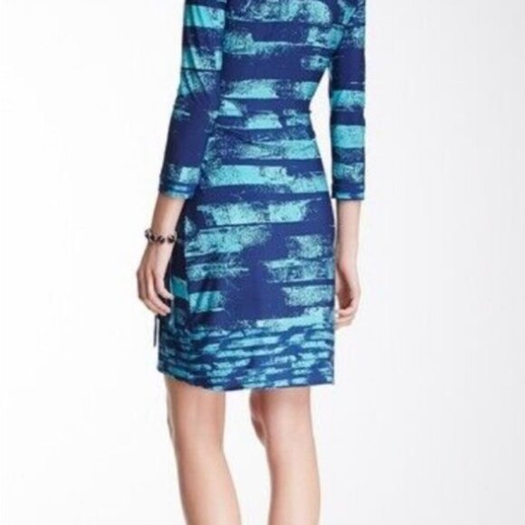 BCBG Maxazria Alberta printed wrap dress - Picture 3 of 3
